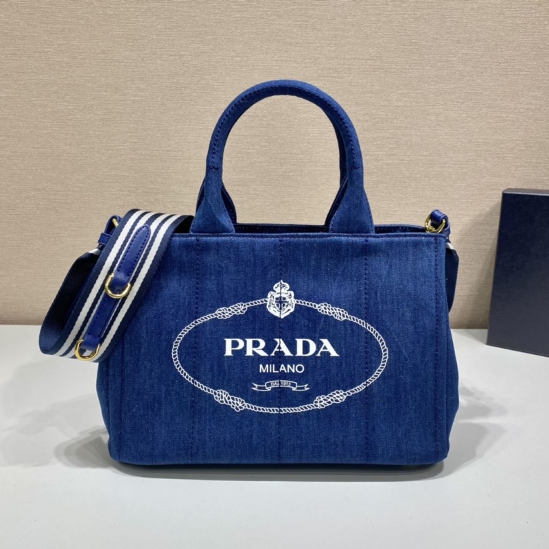 Pra*a shopping bags